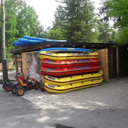 Savinja Family Apartman *